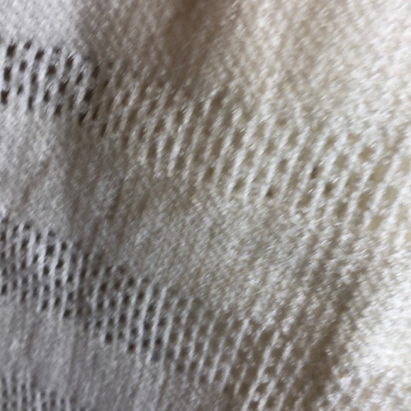 NEW Cream infinity knitted scarf. - Picture 3 of 6